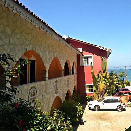 Pousada Casa De Pedra Бойсуканга Екстер'єр фото